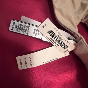 Victoria's Secret Bra in Beige